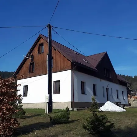 4+kk V Klidne Casti Obce Apartment